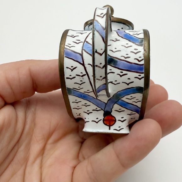 Vintage Enamel Brass Cloisonné Style Blue White Cat Mini Teapot Figurine - Picture 6 of 9